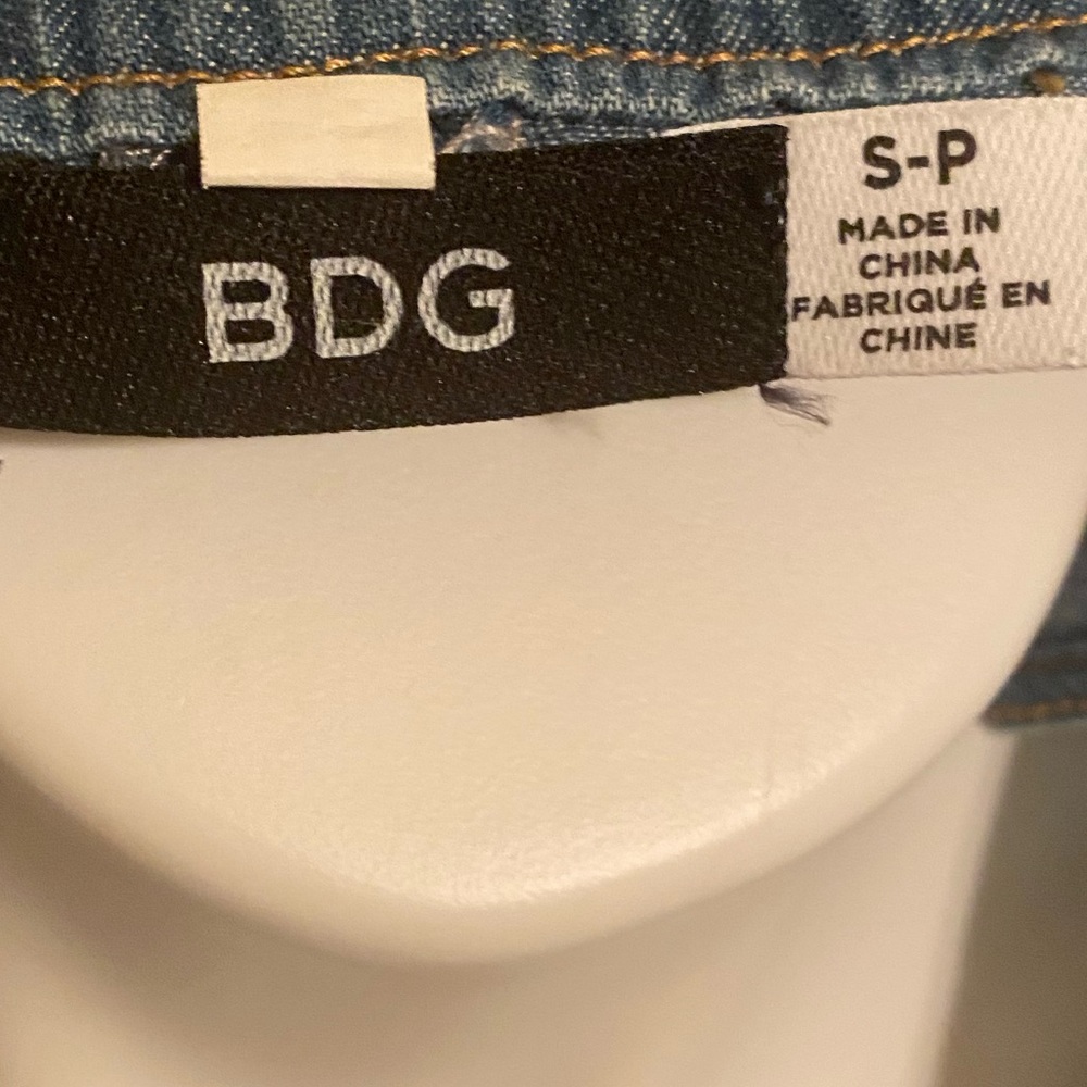 BDG Keyhole Jean Dress - Picture 3 of 3